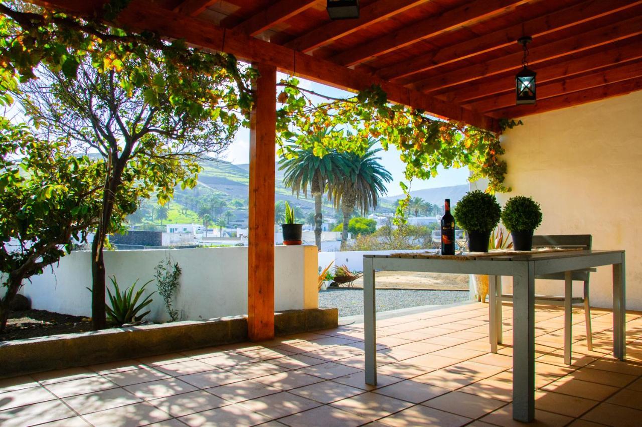 Casa Abuela Elena Hotel Haría Екстериор снимка